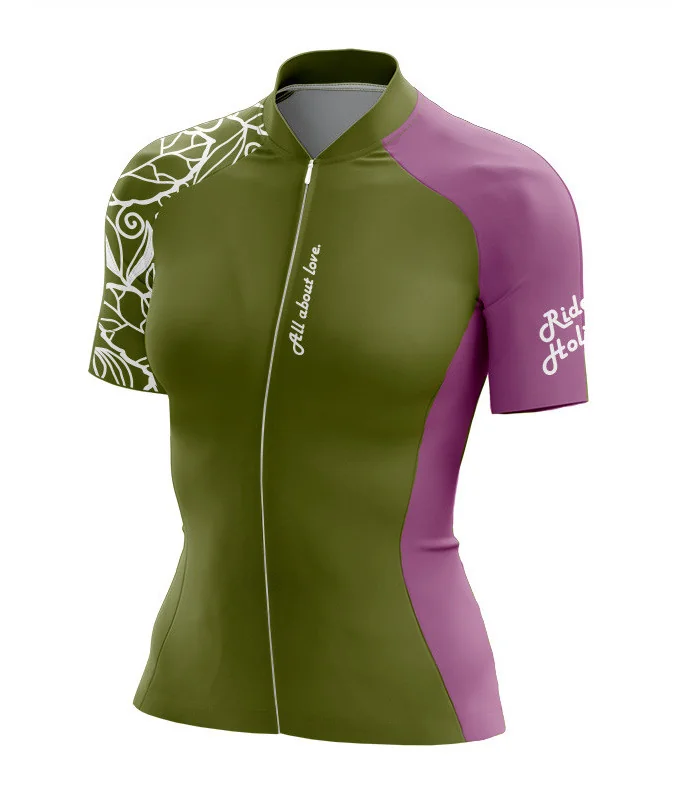 A cycle jersey with a harmonious blend of olive and subtle pink with a leaf motive | Cycling Jersey