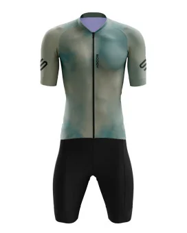 Stratus Twilight Optimise Jersey and Pure Black Optimise Bibs, Gripper