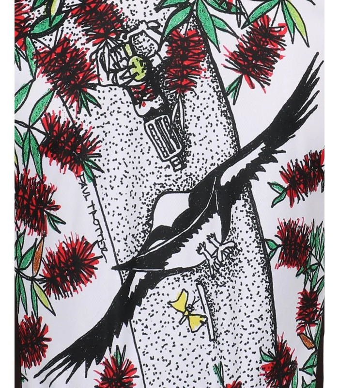 Swooping Magpie mid swoop - back detail | Cycling Clothing